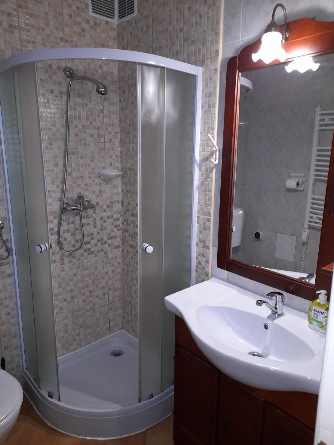 Zoeld Sziget Vendeghaz Hotel Eger Buitenkant foto