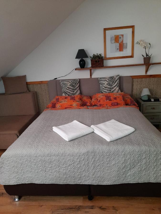 Zoeld Sziget Vendeghaz Hotel Eger Buitenkant foto