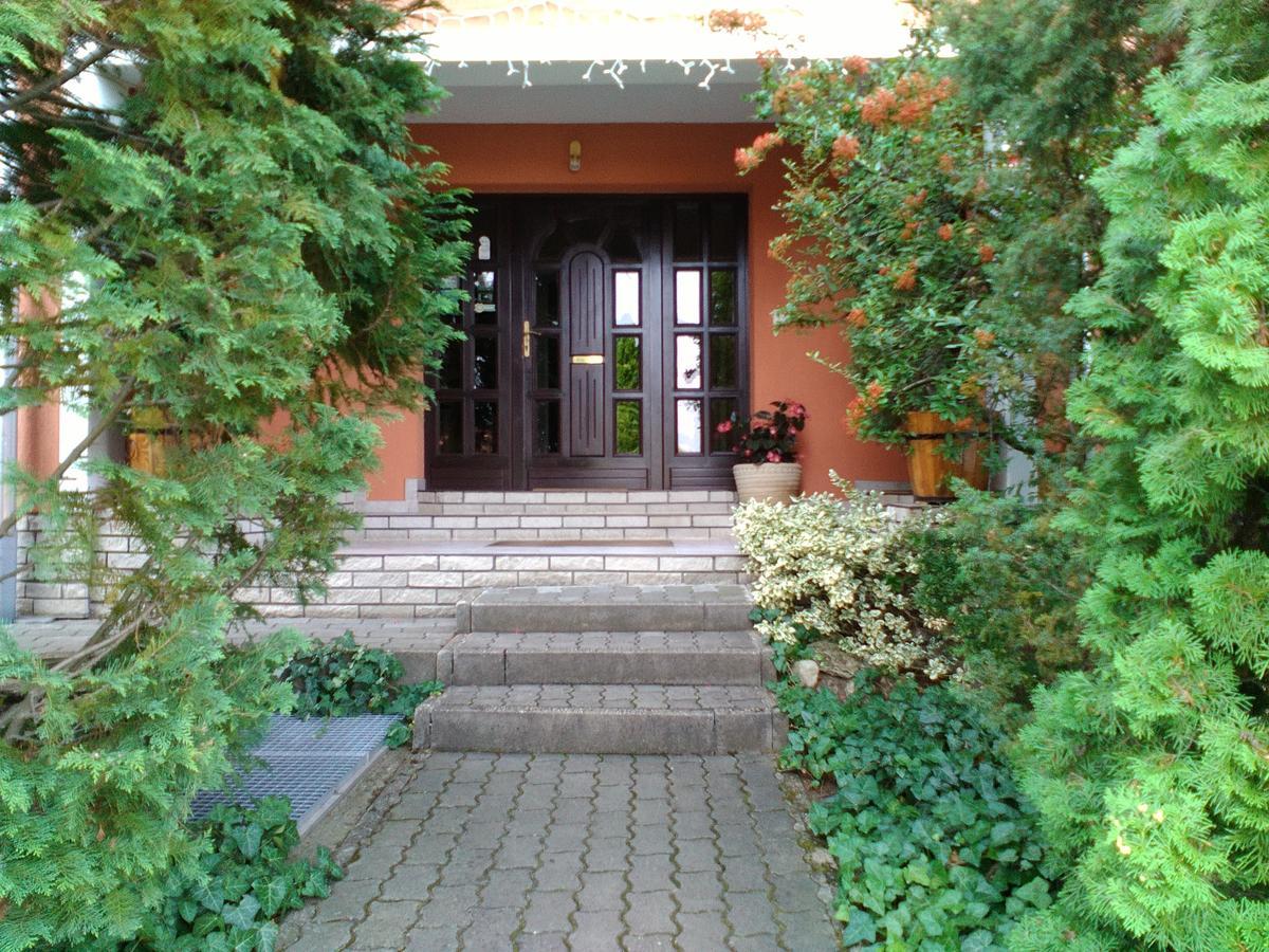 Zoeld Sziget Vendeghaz Hotel Eger Buitenkant foto